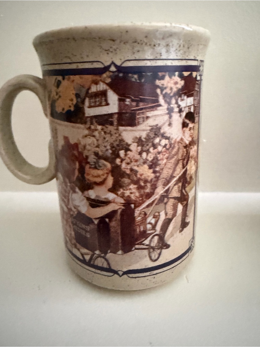 Beige Ceramic Watkins Mug Set with Retro Illustration Panels - Set of 4 - Picture 6 of 9